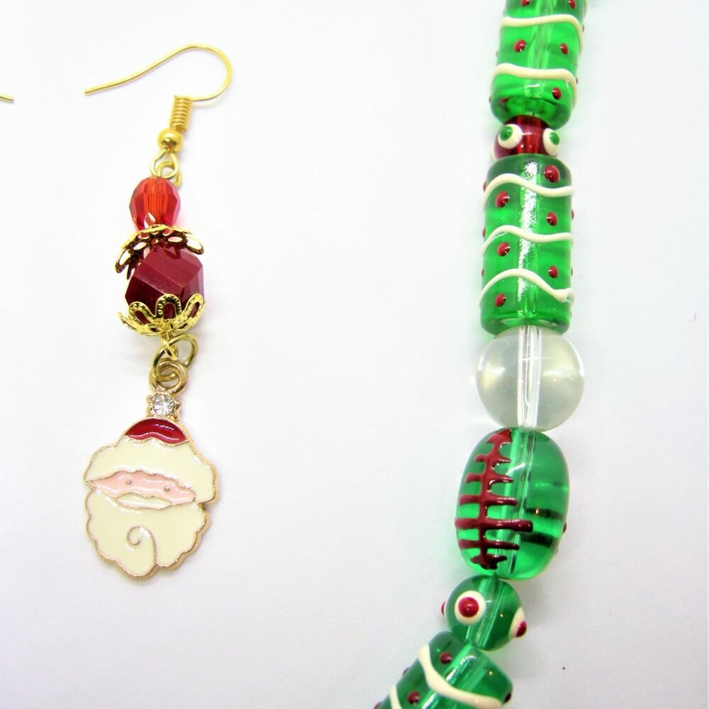 Santa Claus Pendant Necklace & Mismatched Earring Set - Picture 6 of 6